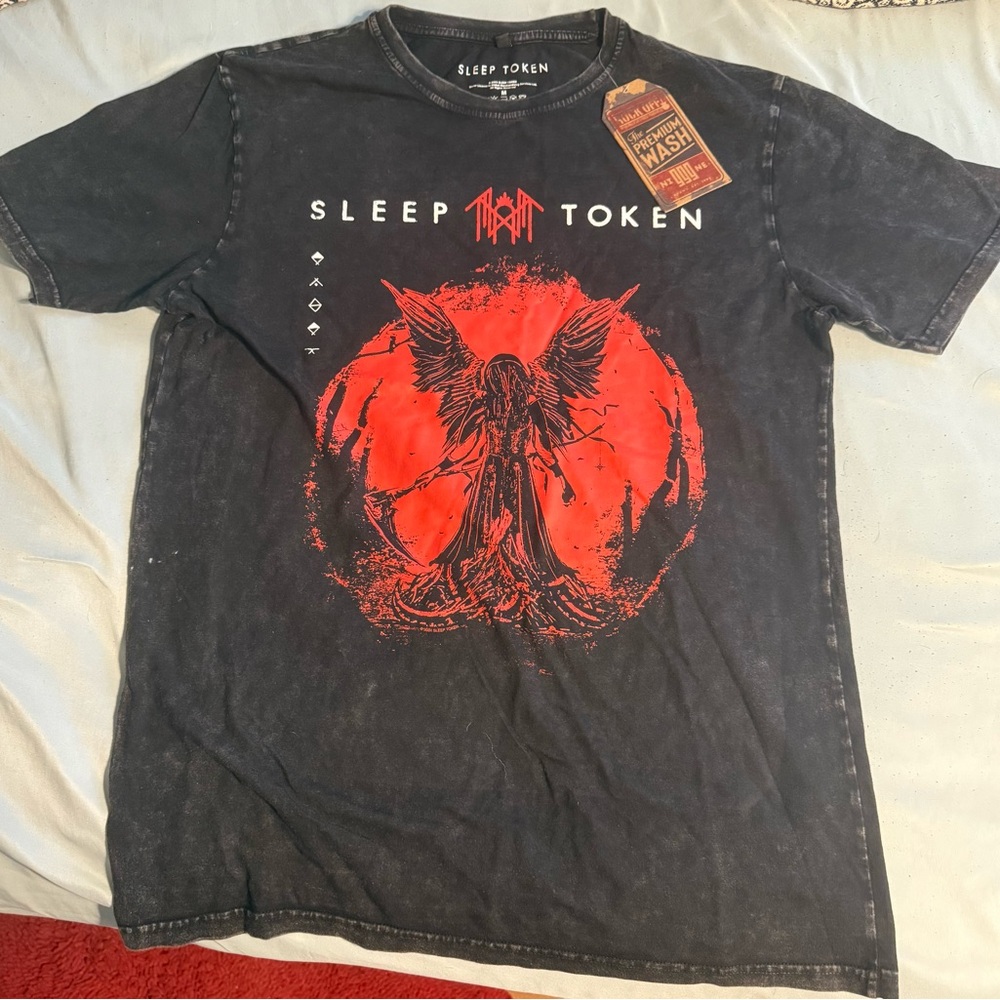 Sleep Token T-Shirt Medium Black and Red Graphic T-Shirt